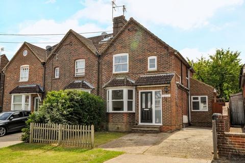undefined, Woodside Road, Godalming GU8