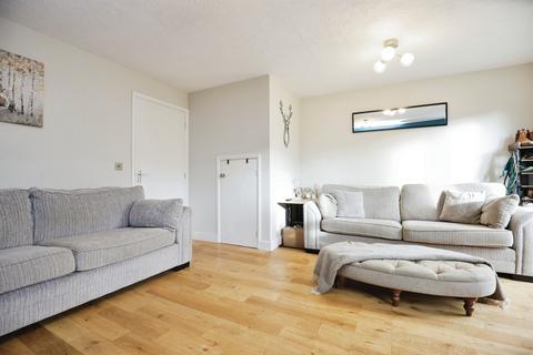 3 bedroom terraced house for sale, Ribston Close, Banbury