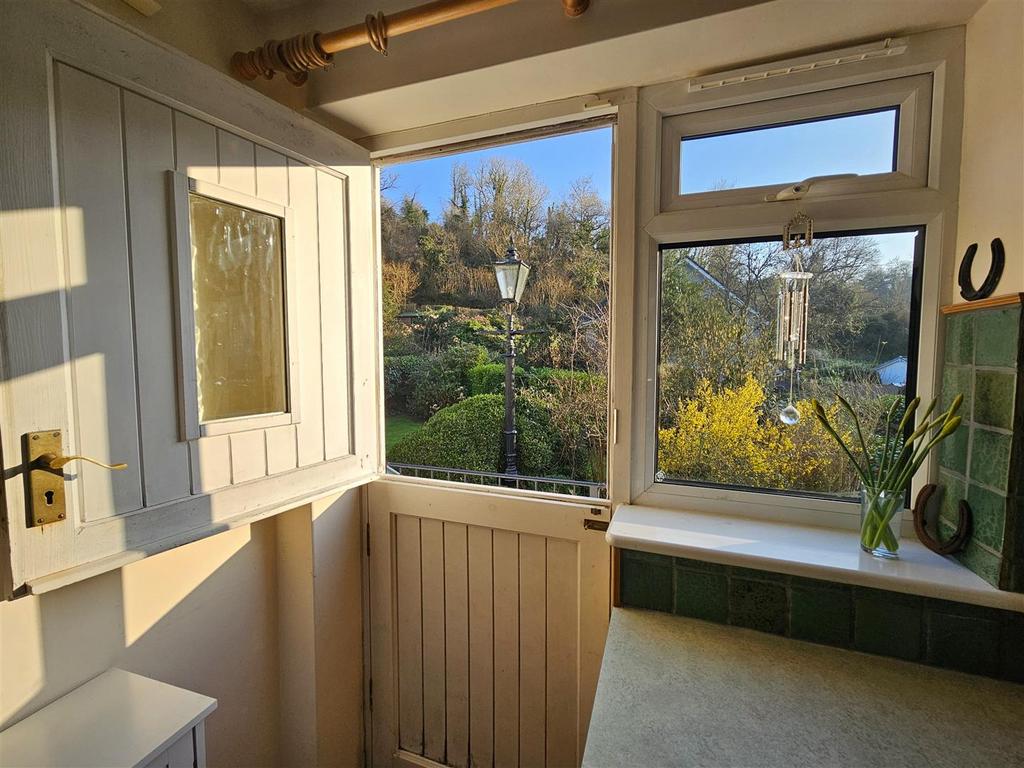 Stable Door to Garden.jpg