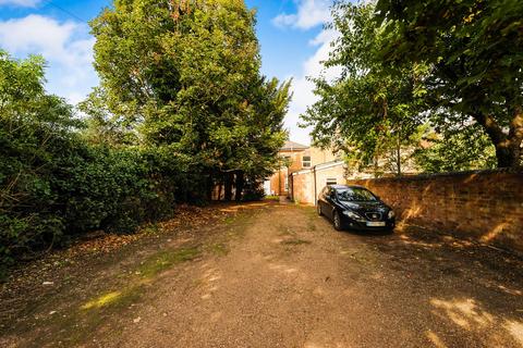 undefined, Droitwich Road, Worcester, WR3