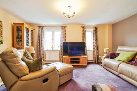 undefined, Myers Close, Bradford BD10