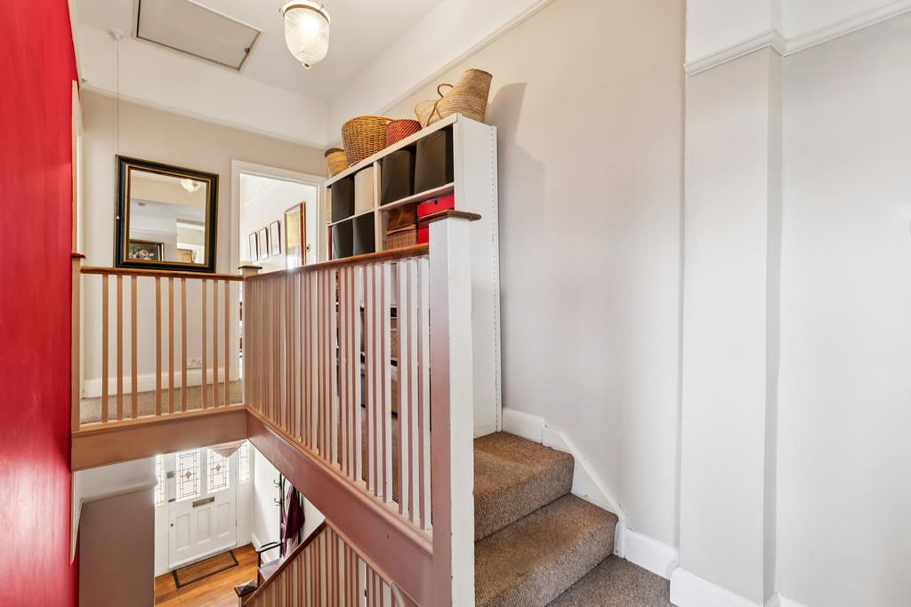 Hallway   Landing