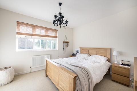 undefined, Church Croft St. Albans AL4