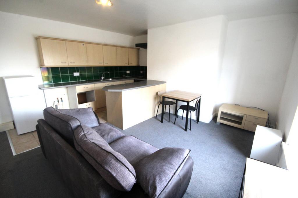 Lounge/Kitchen