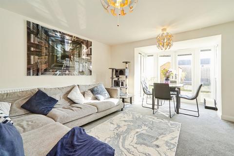 4 bedroom terraced house for sale, Fulton Crescent, Keighley BD20