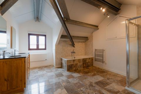 undefined, Paschoe Farm, Bow, EX17