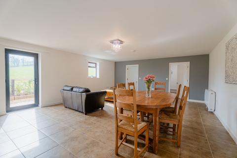 undefined, Paschoe Farm, Bow, EX17