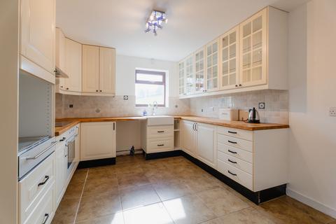 undefined, Paschoe Farm, Bow, EX17