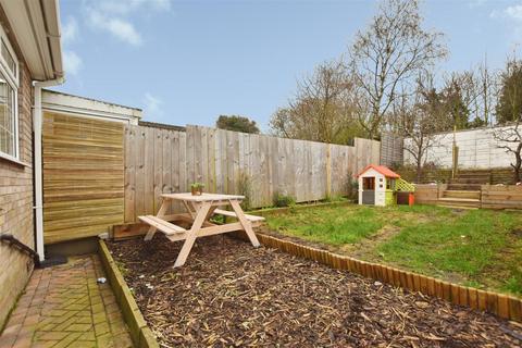 3 bedroom semi-detached house for sale, Chestnut Avenue, Hedon HU12