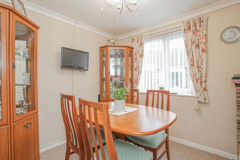 undefined, Leigh Grove, Banbury
