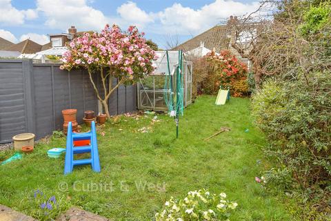 2 bedroom semi-detached bungalow for sale, Bee Road, Peacehaven BN10