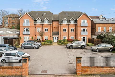 2 bedroom property for sale - Vale Road, Bushey, WD23