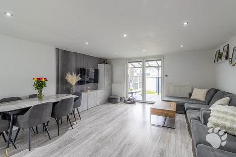 undefined, Chatfield Way, Basildon SS13
