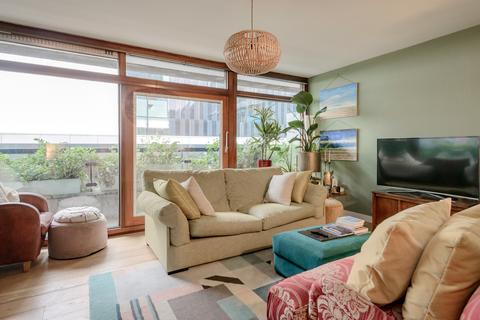 1 bedroom flat for sale, Barbican, London EC2Y