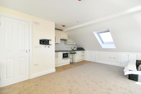 undefined, Redcliffe Street, Swindon, SN2