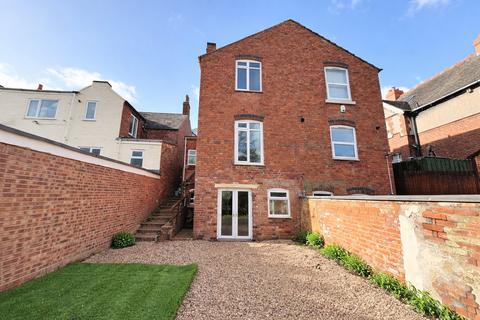 3 bedroom house to rent - Station Road, CANNOCK, WS12