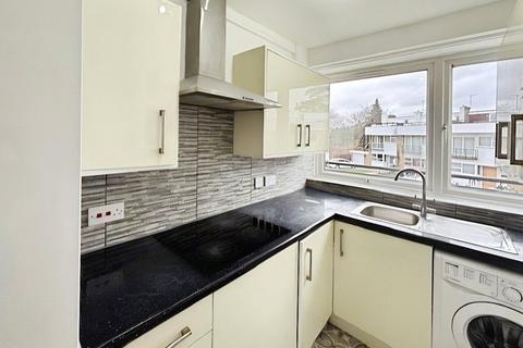 undefined, Runnymede Court, Surrey TW20