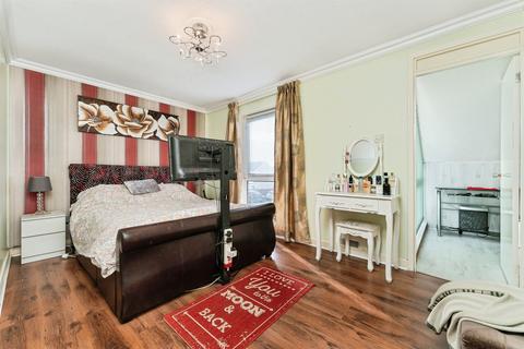 undefined, Beech Close, Raf Lakenheath, Brandon