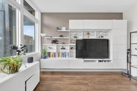 1 bedroom flat to rent, Arments Court, 392 Albany Road, London