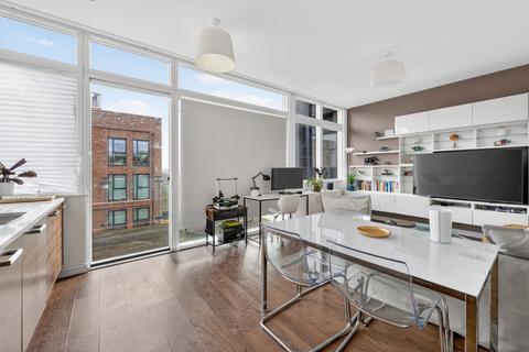1 bedroom flat to rent, Arments Court, 392 Albany Road, London