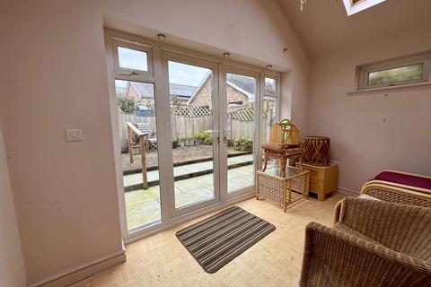 undefined, 18 Llwyn Ynn, Talybont, LL43 2AL