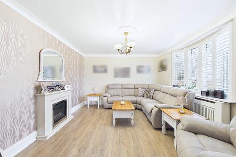 3 bedroom end of terrace house for sale, Hamble Lane, South Ockendon, Essex, RM15