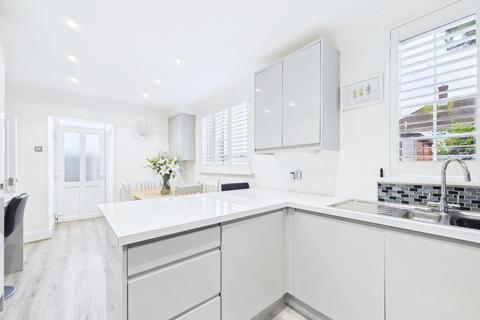 3 bedroom end of terrace house for sale, Hamble Lane, South Ockendon, Essex, RM15