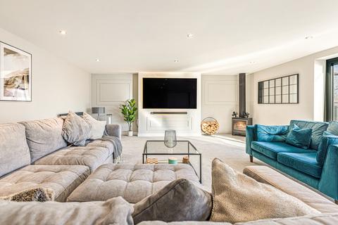 5 bedroom detached house for sale, Centurion Drive, Kirby Muxloe, LE9