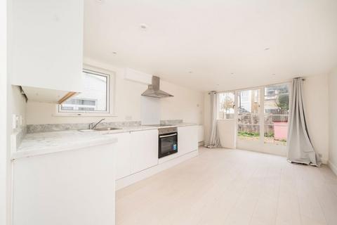 undefined, Dorchester Grove, London W4