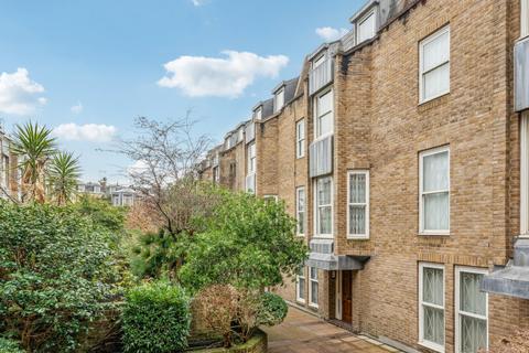 undefined, Knightsbridge, Knightsbridge, London