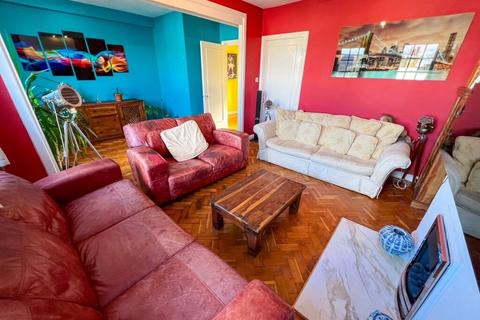 undefined, Hampton Court Parade, East Molesey, KT8