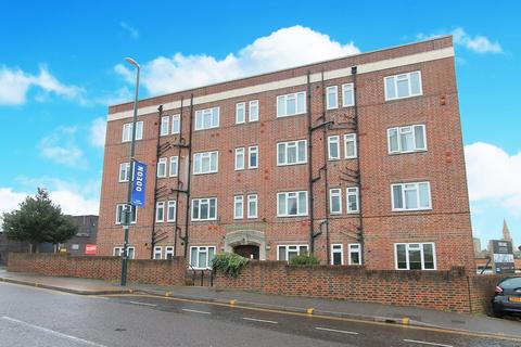 2 bedroom flat to rent, Terrace Road, Bournemouth,