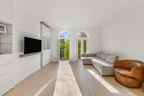 3 bedroom maisonette for sale, King George Square, Richmond, Surrey