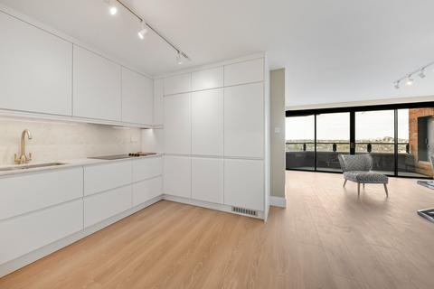 2 bedroom flat to rent, Cresta House, 133 Finchley Road, London