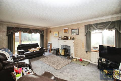 5 bedroom detached house for sale, The Woodfines, Emerson Park, RM11