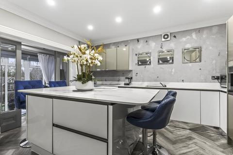 3 bedroom flat for sale, Beach Road, Birkdale, PR8