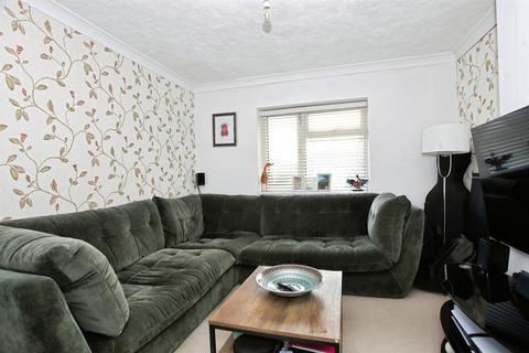 undefined, Cherrytree Grove, PETERBOROUGH