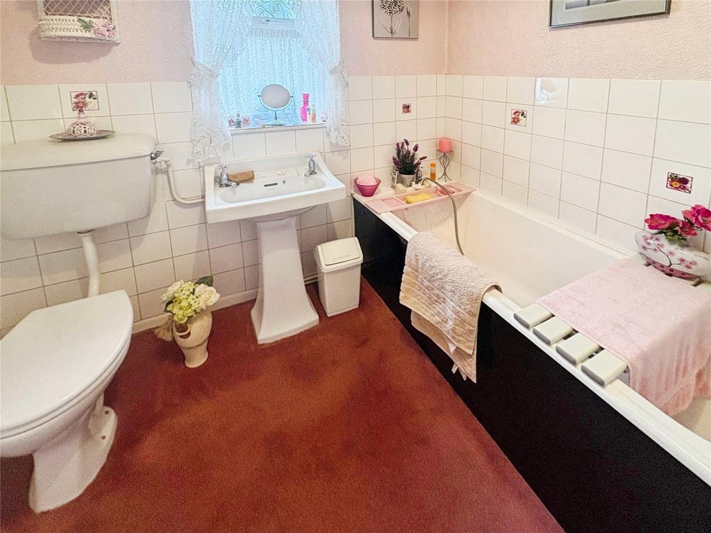 Bathroom W/C