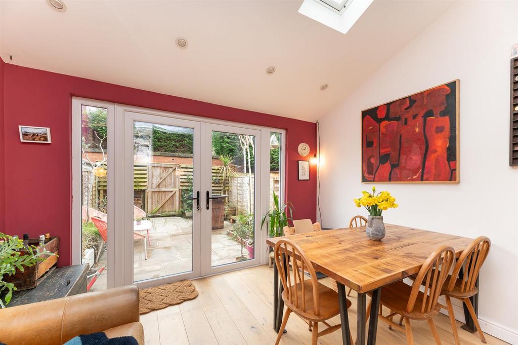 Dining Area and Garden