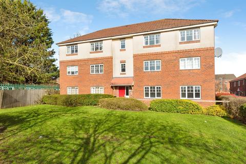 2 bedroom ground floor flat for sale, Dexter Avenue, Grantham