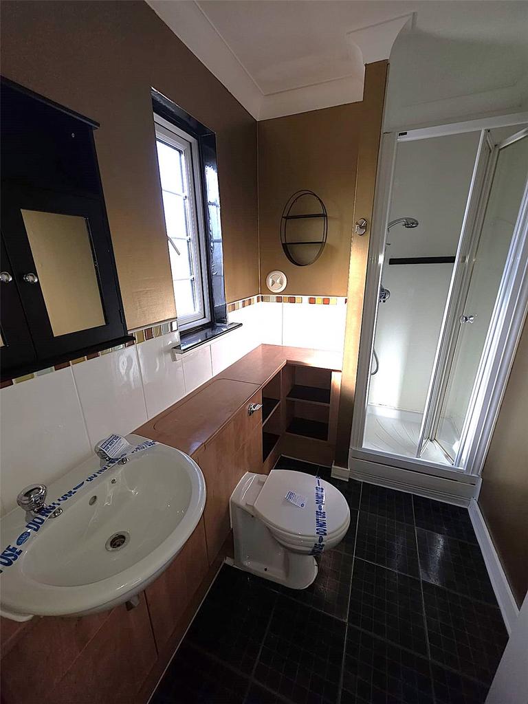 En- Suite