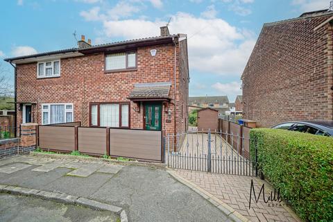 2 bedroom semi-detached house to rent, Barnside Avenue, Worsley, M28