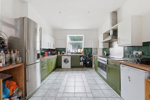 5 bedroom detached house for sale, Hollis Street, Derby DE24