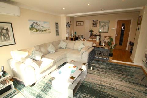 3 bedroom semi-detached bungalow for sale, Harrow Way, Watford WD19