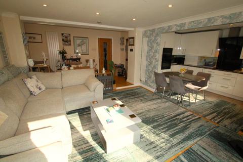 3 bedroom semi-detached bungalow for sale, Harrow Way, Watford WD19