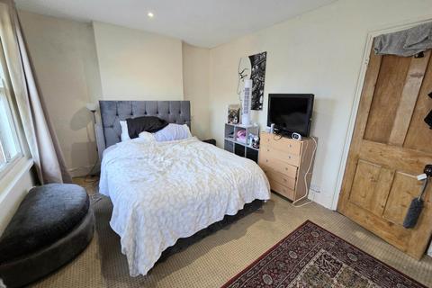 1 bedroom maisonette for sale, West Street, Aylesbury HP19