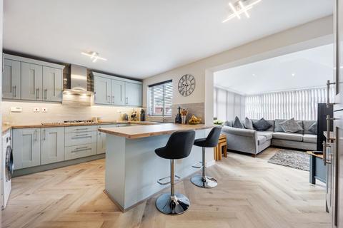 undefined, Hampton Court Way, Widnes WA8