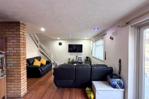 3 bedroom semi-detached house for sale, Kipling Grove