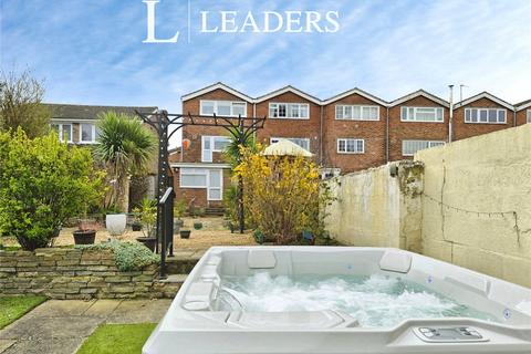 4 bedroom end of terrace house for sale, Gale Moor Avenue, Gosport, Hampshire