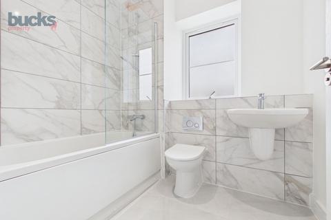 undefined, Francis Avenue, Aylesbury, HP21